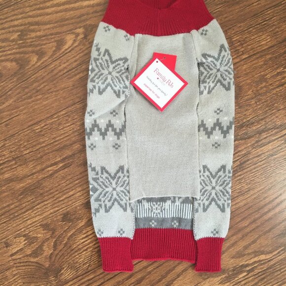 Pet Sweater Matching Family PJs Large Gray Red Winter Fairisle Snowflakes Xmas - Picture 3 of 6
